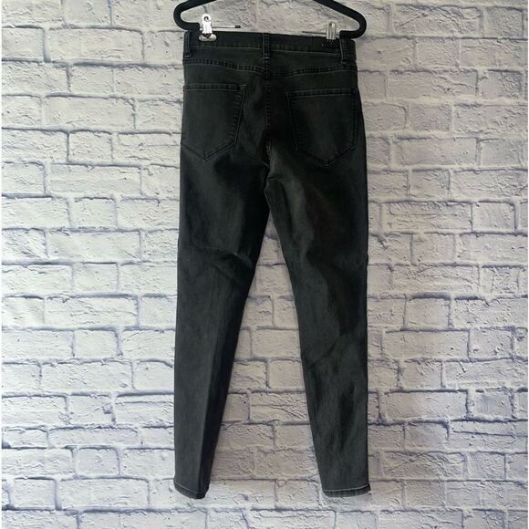 BDG high rise twig ankle jeans with knee patches - Picture 4 of 11